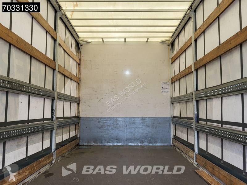 شاحنة DAF 260 4X2 19tonner curtainsides 2000kg...