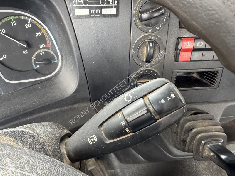 شاحنة Mercedes Atego 1523 K 4x2 Atego 1523 K...
