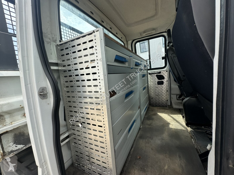 شاحنة Iveco Daily 70C170 4x2 Doka Daily 70C170...