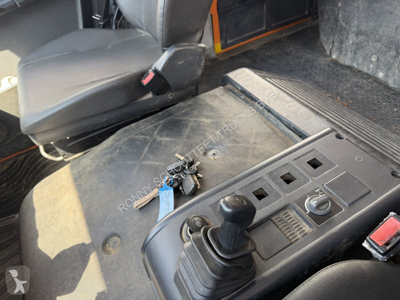 Camion Iveco ML120E21 4x2 Doka ML120E21 4x2...