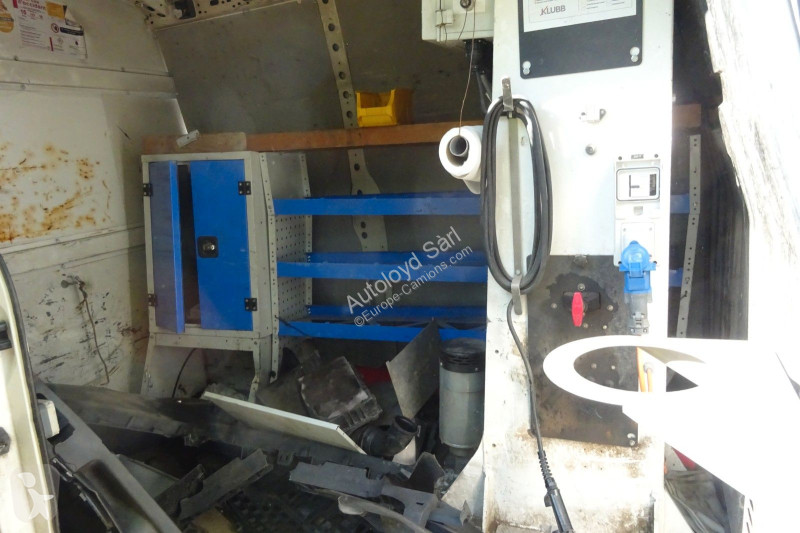 Camion Renault MASTER 2,3 DCI 146 NACELLE