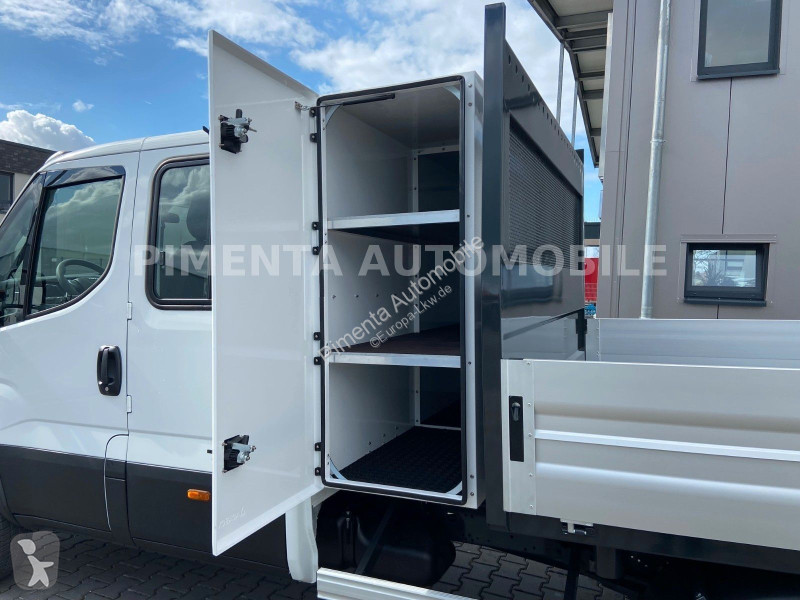شاحنة Iveco 70C18HD MY26 3SKIPPER KISTE DIFFSP...