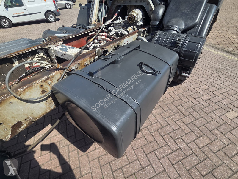 شاحنة Renault 300 Manual, 6x4, Euro 2