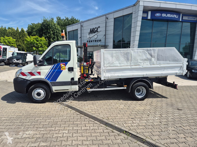 Samochód dostawczy Iveco Daily 65C18