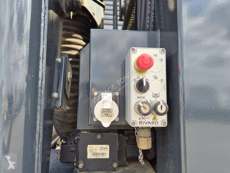 شاحنة Volvo 540
