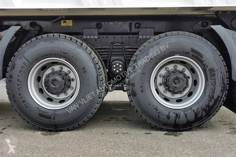 شاحنة MAN 33.400 BB CH Tipper Truck (9 units)