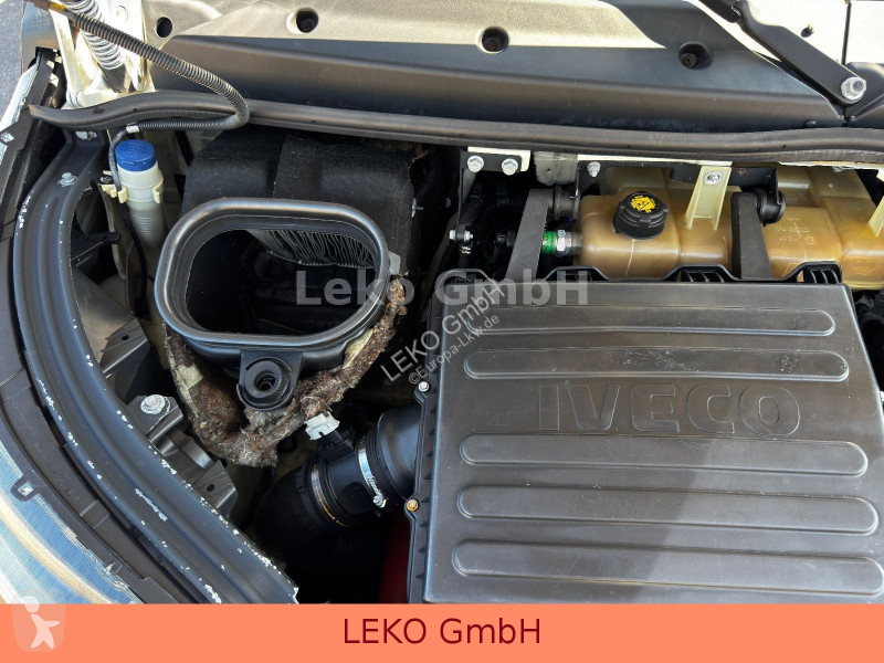 شاحنة Iveco 70C17 Mit Carrier Pulsor 600Mt