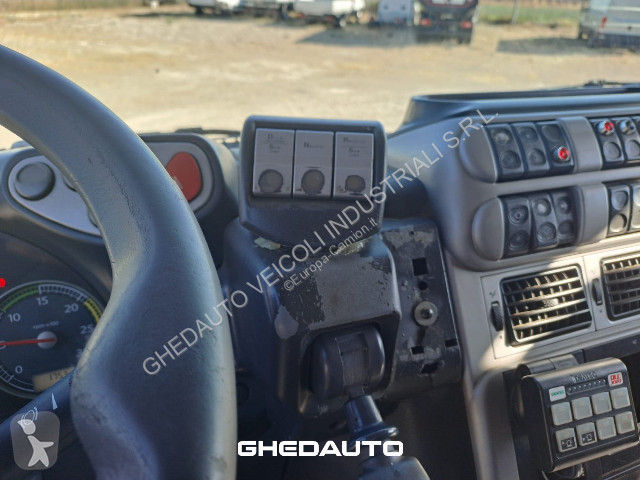 شاحنة Iveco Stralis AD190D42 - CASSONE RIB....