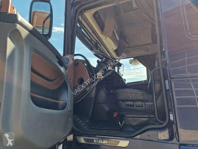 شاحنة DAF 530 6X2 - steel / air - steering axle...