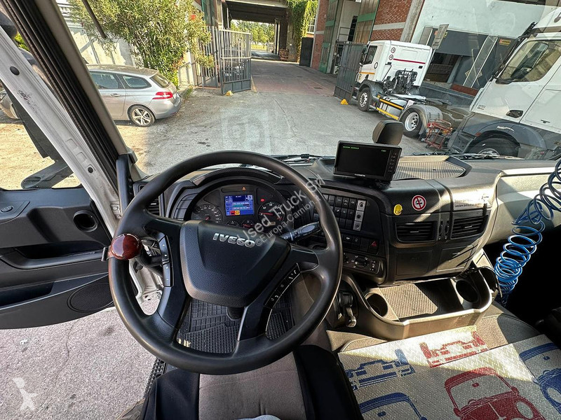 Camion Iveco 360