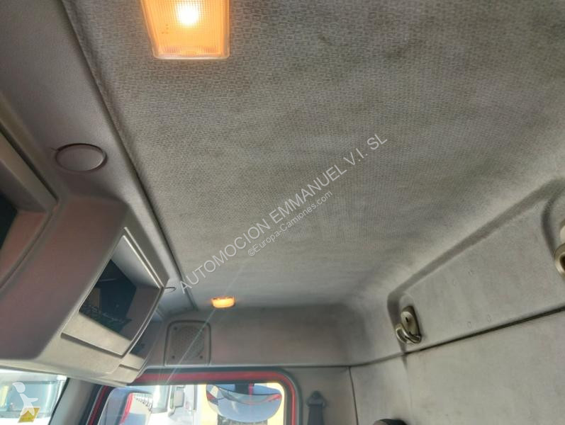 شاحنة Volvo 21012