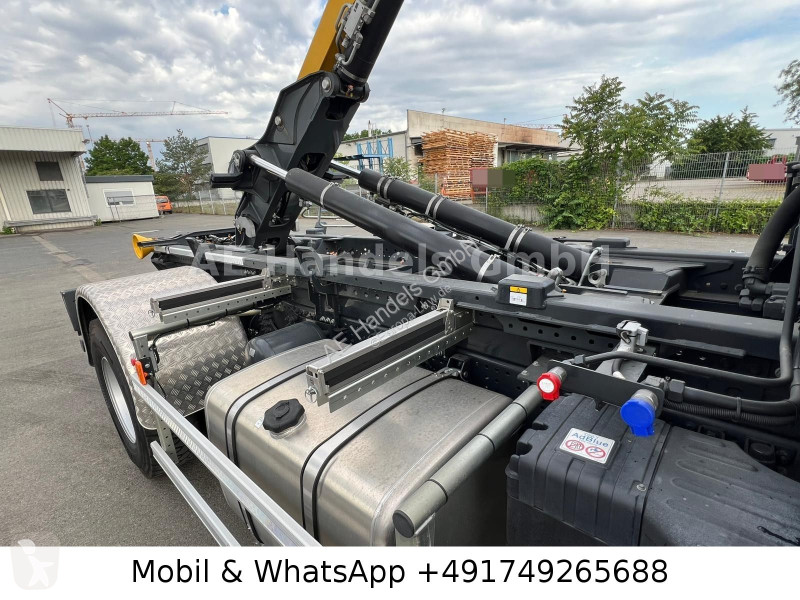شاحنة Iveco 360 AD BL 4x4 Palfinger P14A...