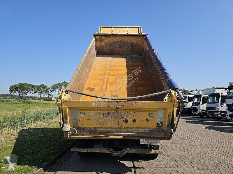 شاحنة Mercedes ACTROS 2643
