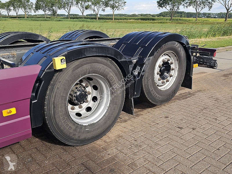 شاحنة Volvo 500 CLEAN CONDITION