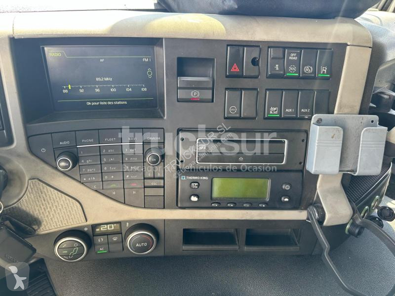شاحنة Volvo 330.18