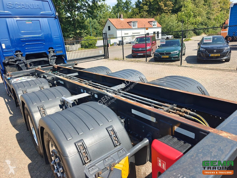 شاحنة Scania R450 8x2/6 HighineCR20H Euro6C -...
