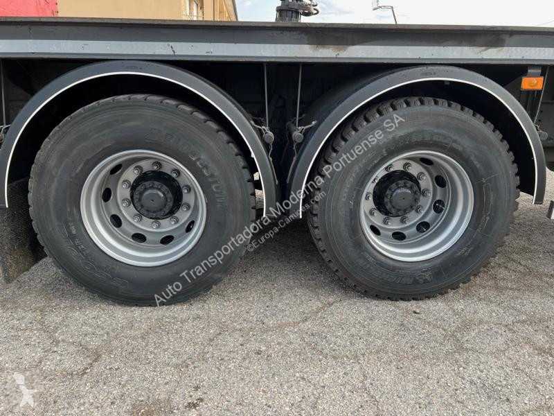 شاحنة Volvo 420