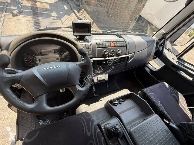 Грузовик Iveco ML 160 E 28 P