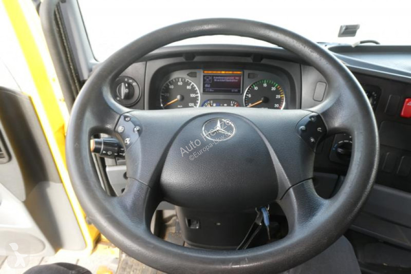 Vrachtwagen Mercedes Atego 816 Möbelkoffer
