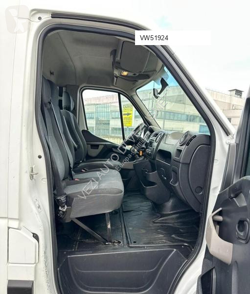 Camion Renault master a telaio