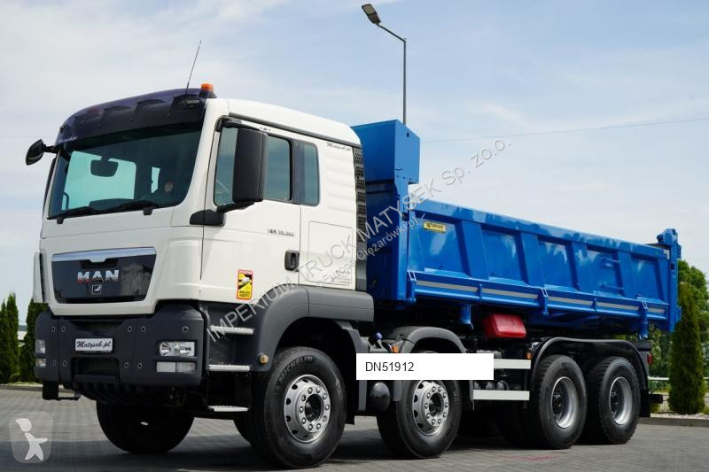 شاحنة MAN TGS 35.360 / 8X4 / WYWROTKA 2 STRONNA...