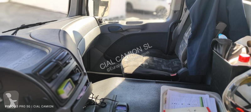 شاحنة Mercedes 2536 L