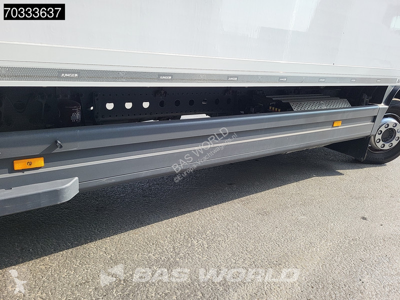 شاحنة Mercedes 1223 4X2 12tonner Automatic...