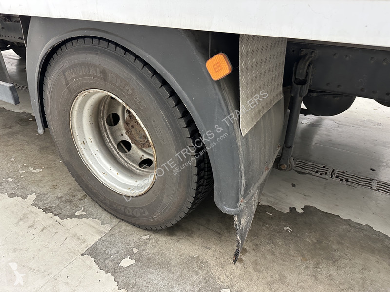 شاحنة MAN TGM 15.290