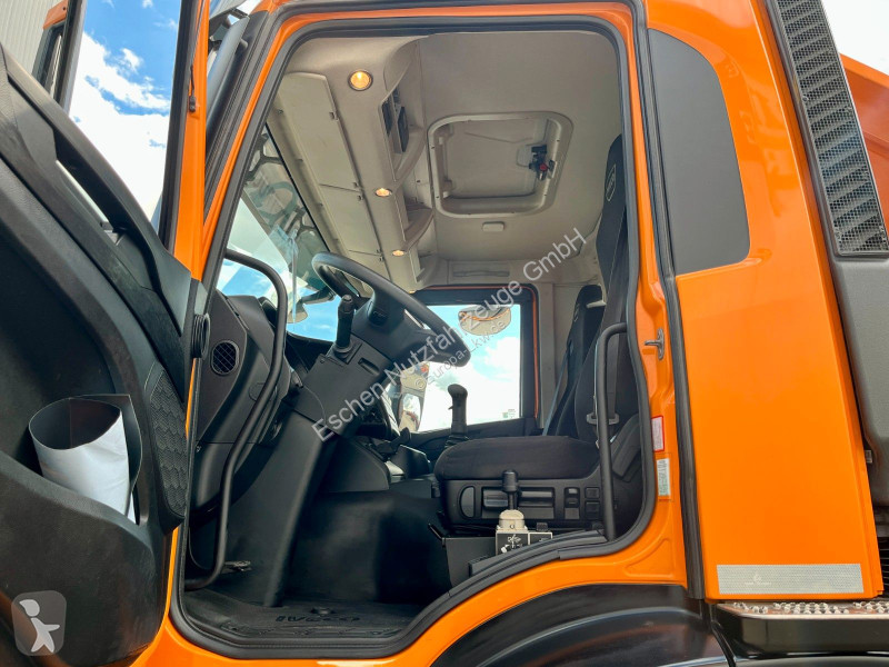Kamion Iveco X-Way 410 6x6 BB |...