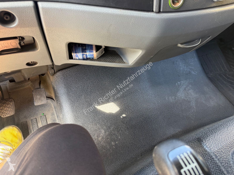 Camión Mercedes 1222 neue Kupplung , Batterien...