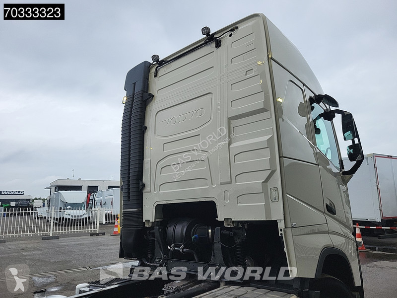 Camion Volvo 460  6X2 chassis Full Air...