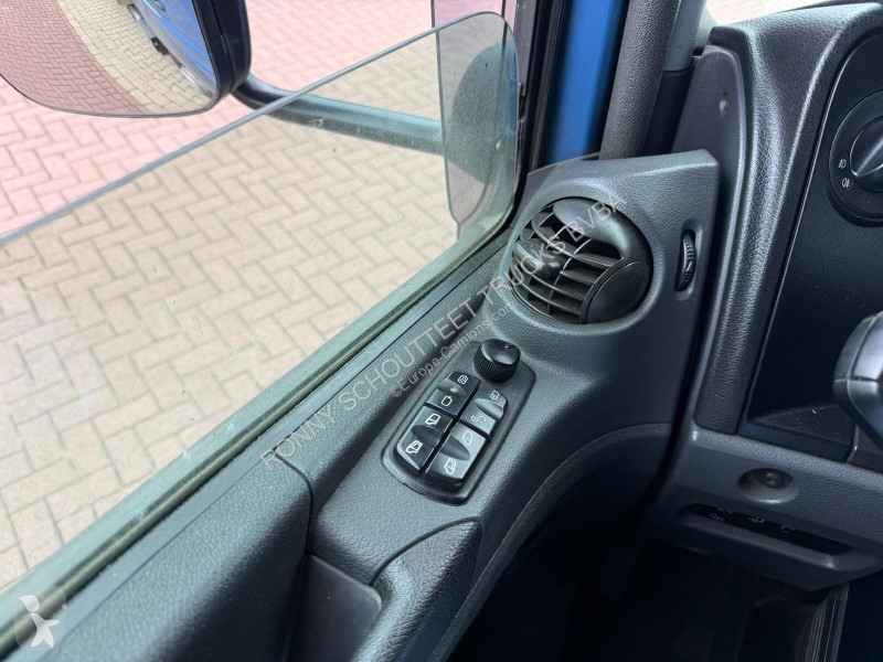 Teherautó Mercedes Atego 1024 L 4x2 Atego 1024...