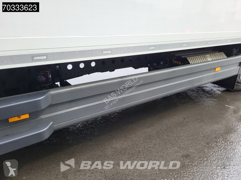 Camion Mercedes 1223 4X2 12tonner Automatic...