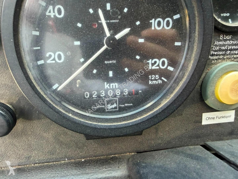 Camião Iveco 4x4 CARGO ( EX GOVERNMENT TRUCK )...