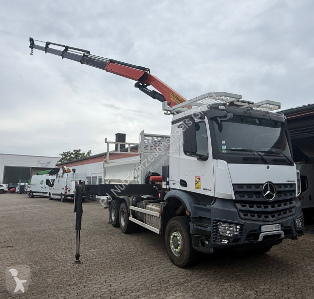 Camion Mercedes 3342 6X6 Palfinger 30002