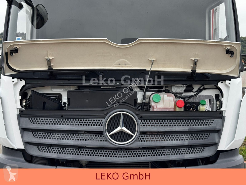Camion Mercedes 1318 Mit Thermoking T-1000R