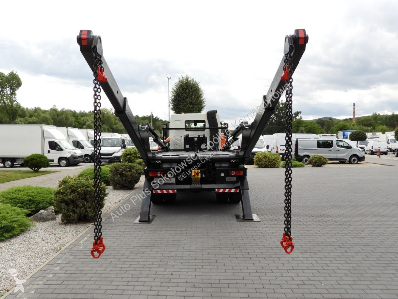 Camion DAF 230 SKIP LOADER / HOOK LIFT