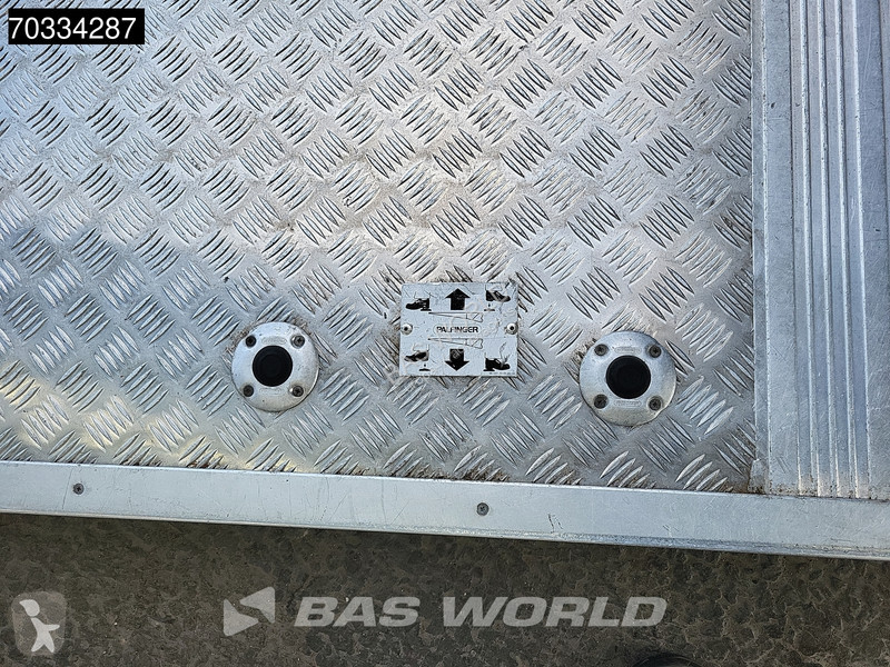 Camion Mitsubishi Fuso 7C180 4X2 8 tonner...