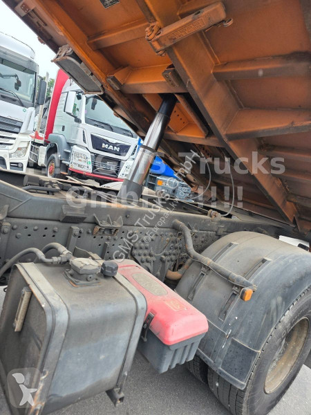 Camion MAN TGS / 4X4 ALLRAD / Meiller / Kran FUNK