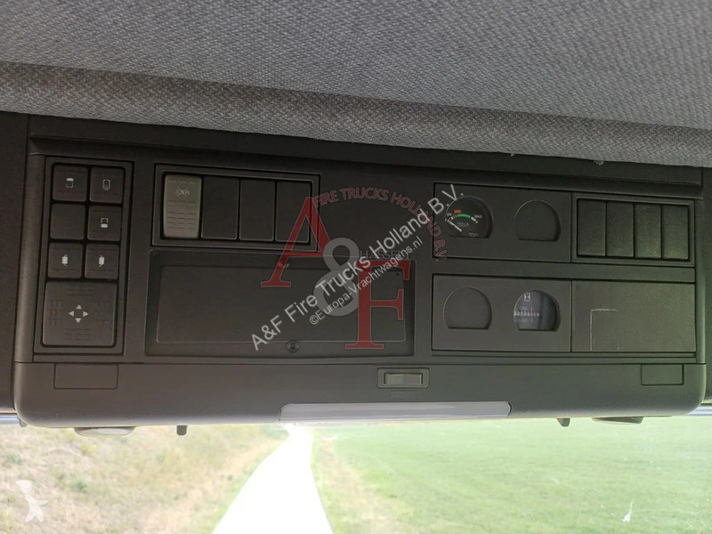 Camión Iveco Cursor 190E44W Magirus 4x4