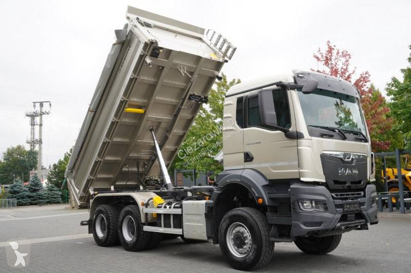 Camion MAN 33.480