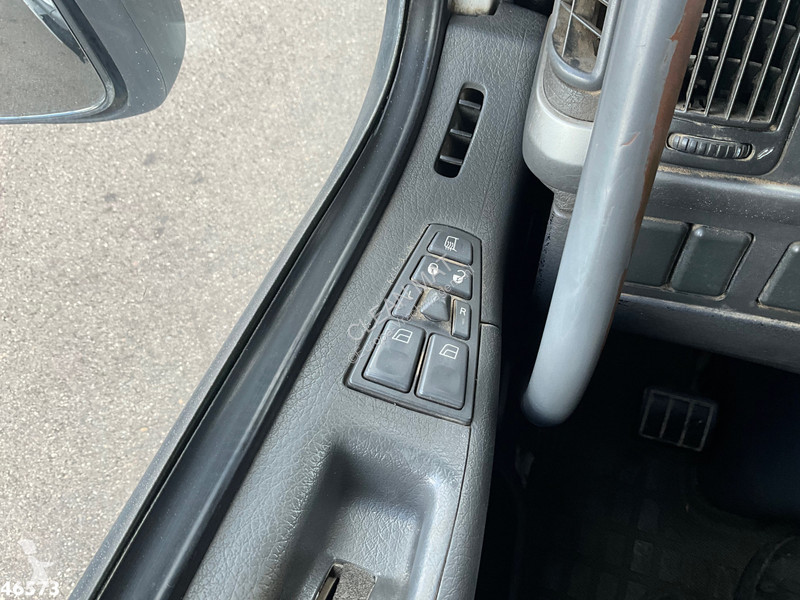 Camión Volvo 340 6x4 Manual VDL haakarmsysteem...