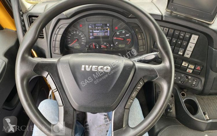 Porte engins Iveco