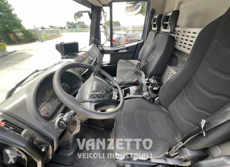 Kamion Iveco 120 EL 22