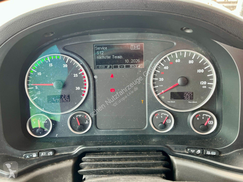 Camión MAN 26.400...
