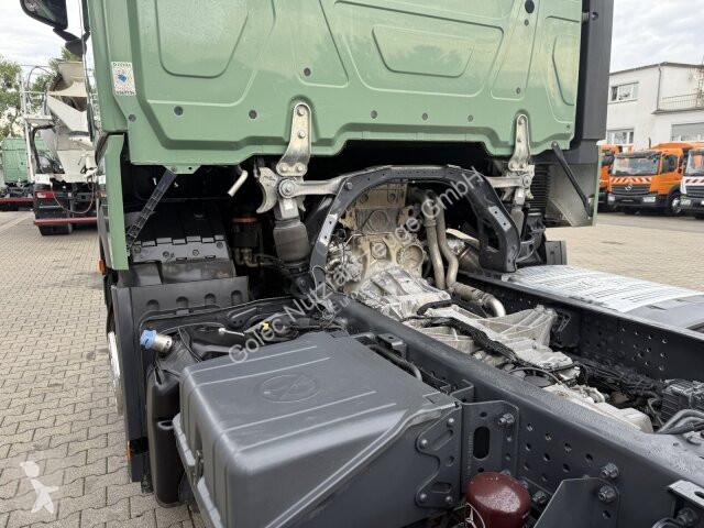 Camión Mercedes 2551 6x2 Fahrgestell Euro 6e