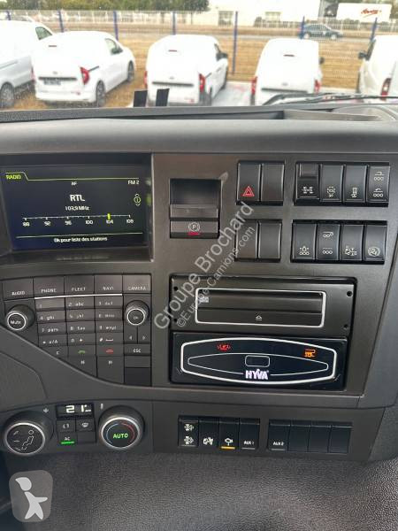 Camión Volvo 460