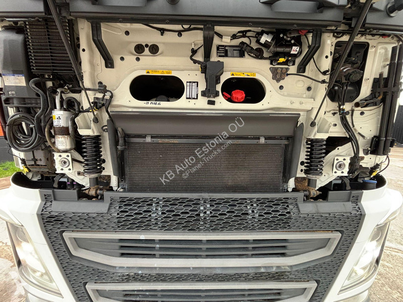 Camión Volvo 460 6x2*4 CHASSIS L=7739 mm