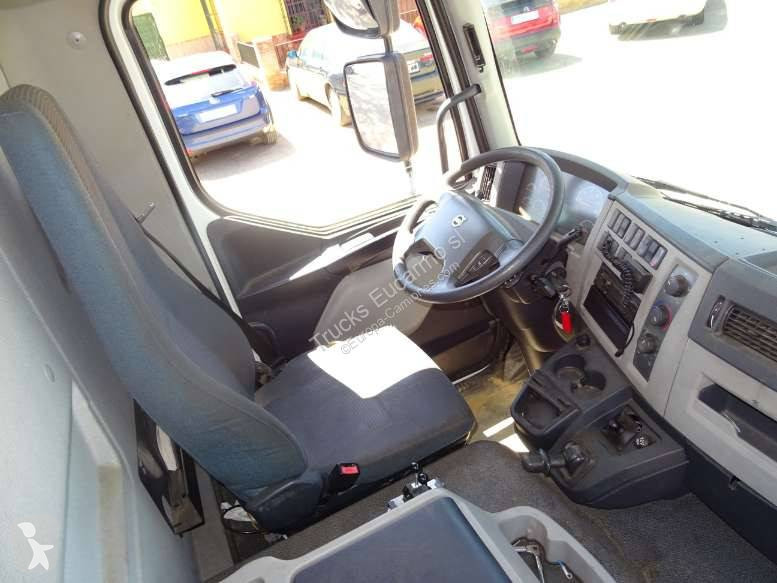 Camión Volvo 240