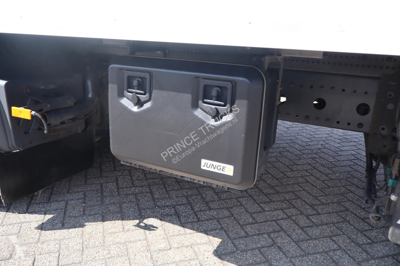 Camión Mercedes 1218 * EURO6 * 4X2 *